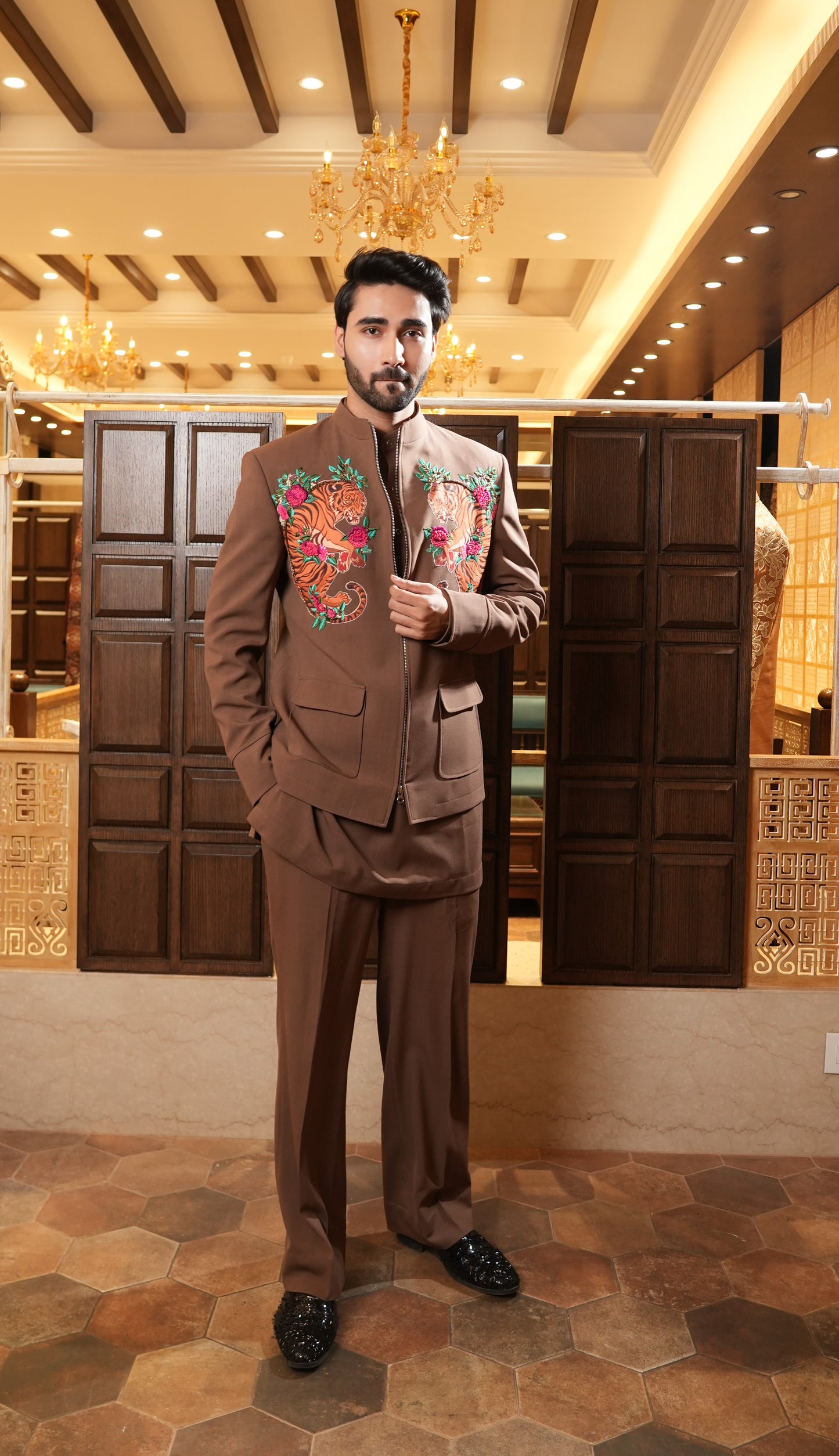 Bronze Colour Shacket(ME-MINW_LOVE STRUCK)