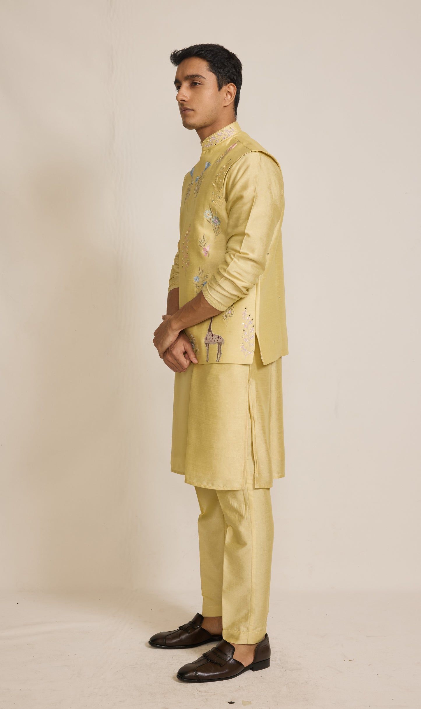 Yellow Colour Bundi Set(ME MBUS_JKS 6790)