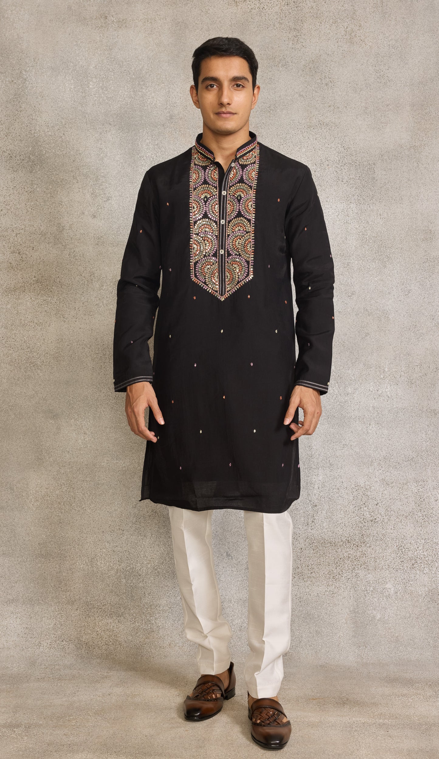 Black Colour Kurta Set(ME-MKUS_SK 23 A)