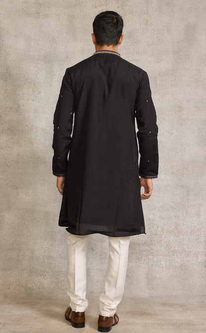 Black Colour Kurta Set(ME-MKUS_SK 23 A)