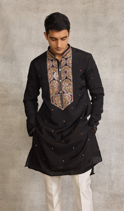 Black Colour Kurta Set(ME-MKUS_SK 23 A)