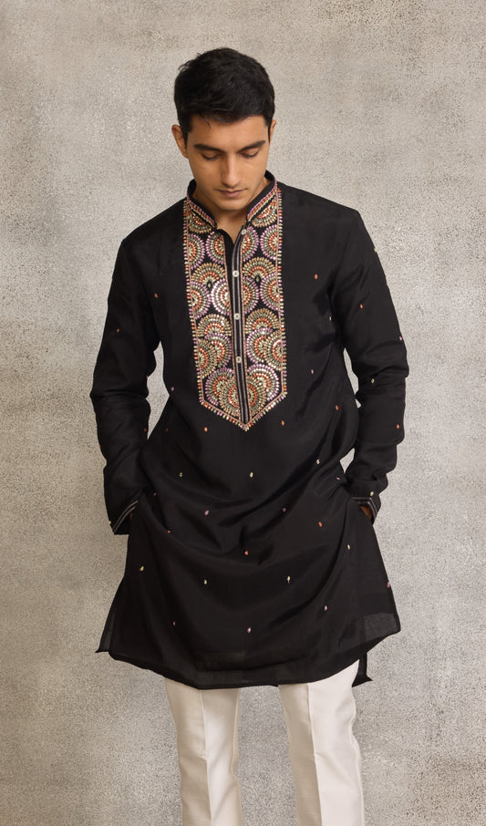 Black Colour Kurta Set(ME-MKUS_SK 23 A)