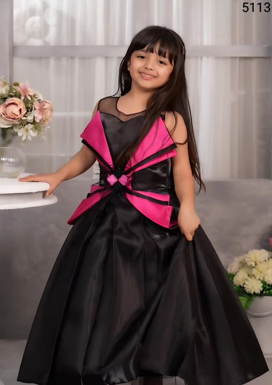 Black Colour Gown(GE-GGWN_5113)