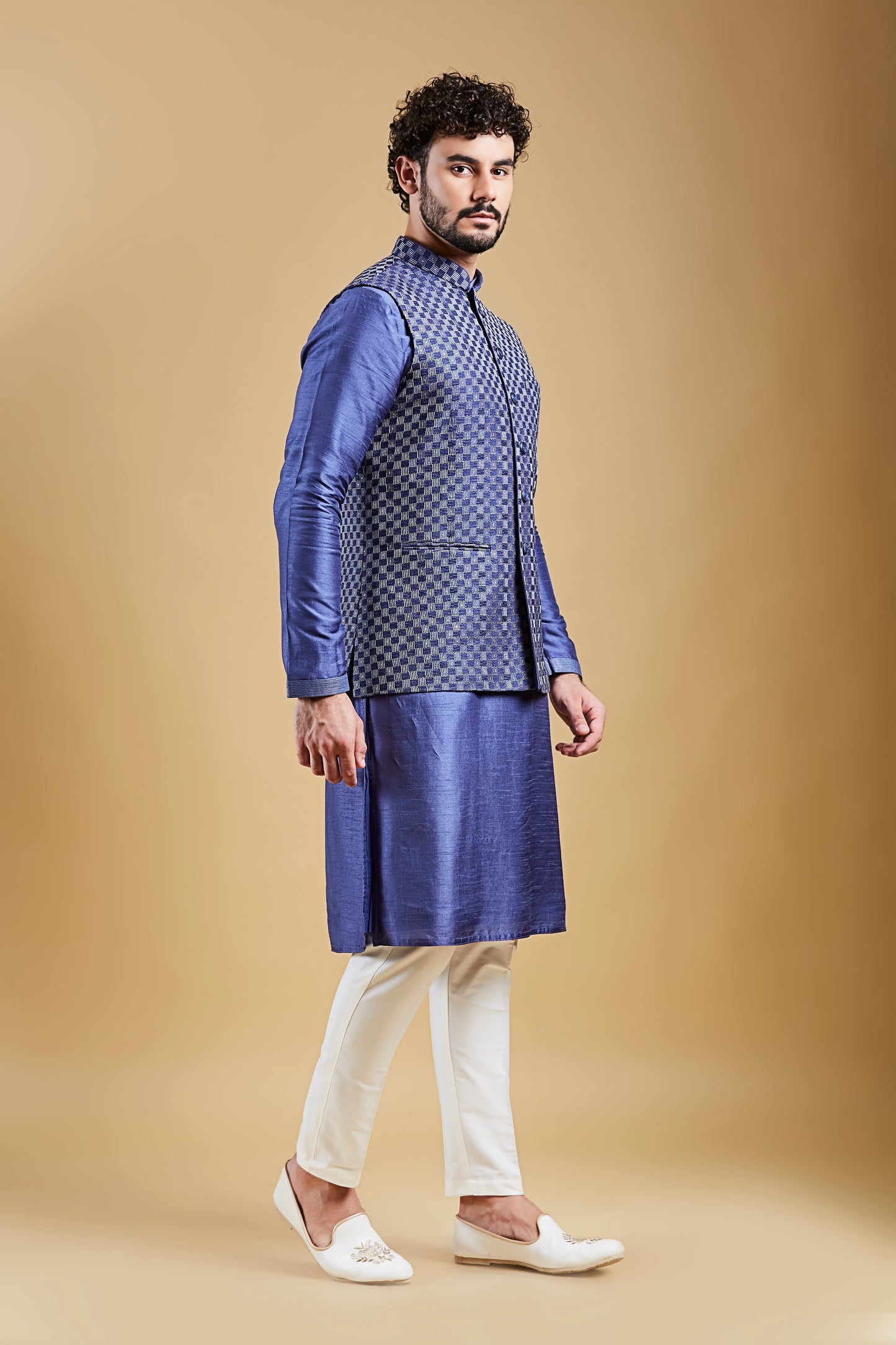 Indigo Blue Colour Bundi Set(ME-MBUS_JS-644)